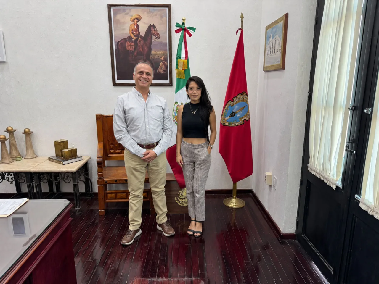 ALEJANDRO RUBIO PRESIDENTE Y PAOLA RODRIGUEZ DIRECTORIA DE LA CAMARA DE COMERCIO EN AUTLAN